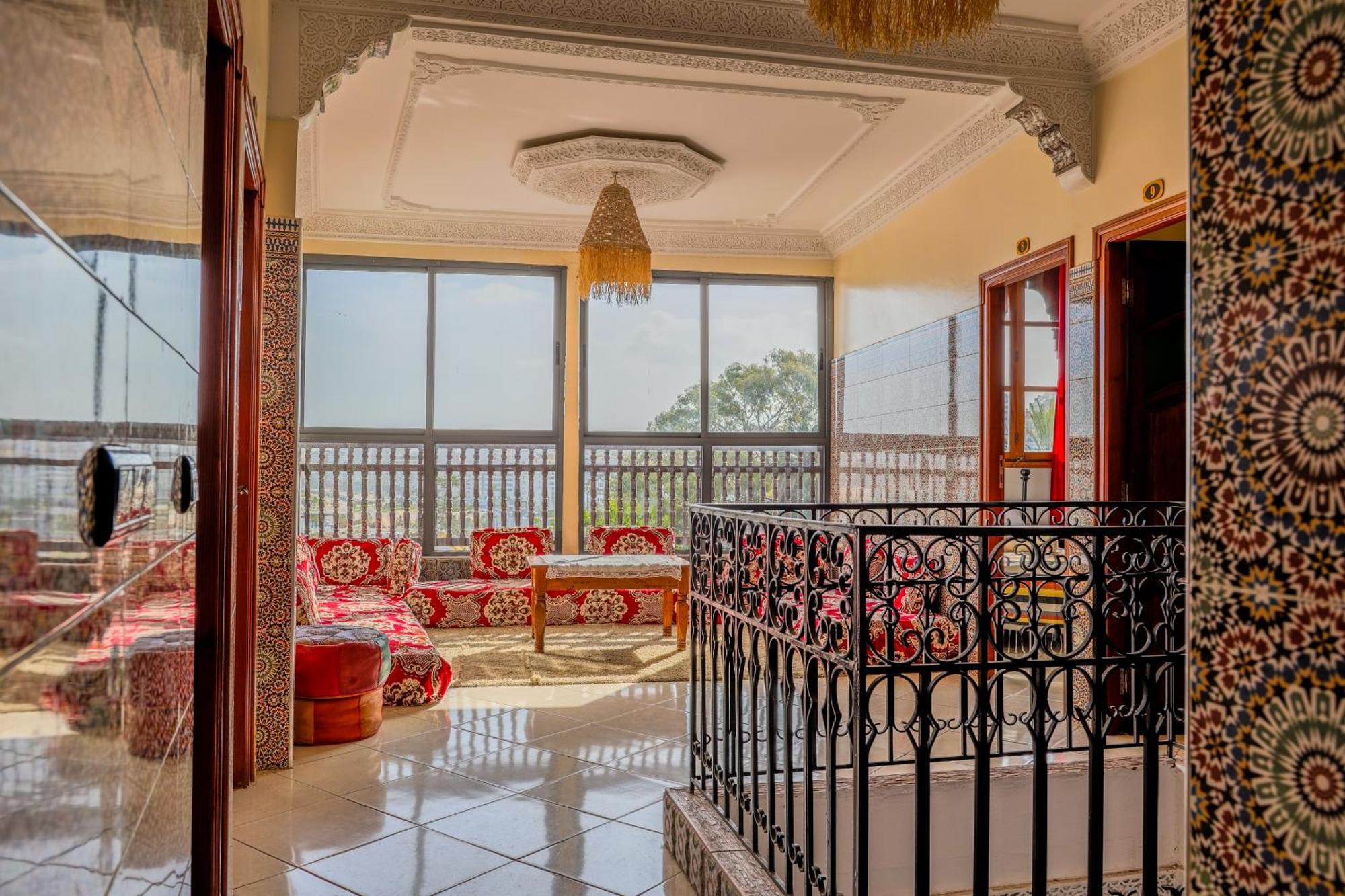 Yakout Hostel Tangier Exterior photo