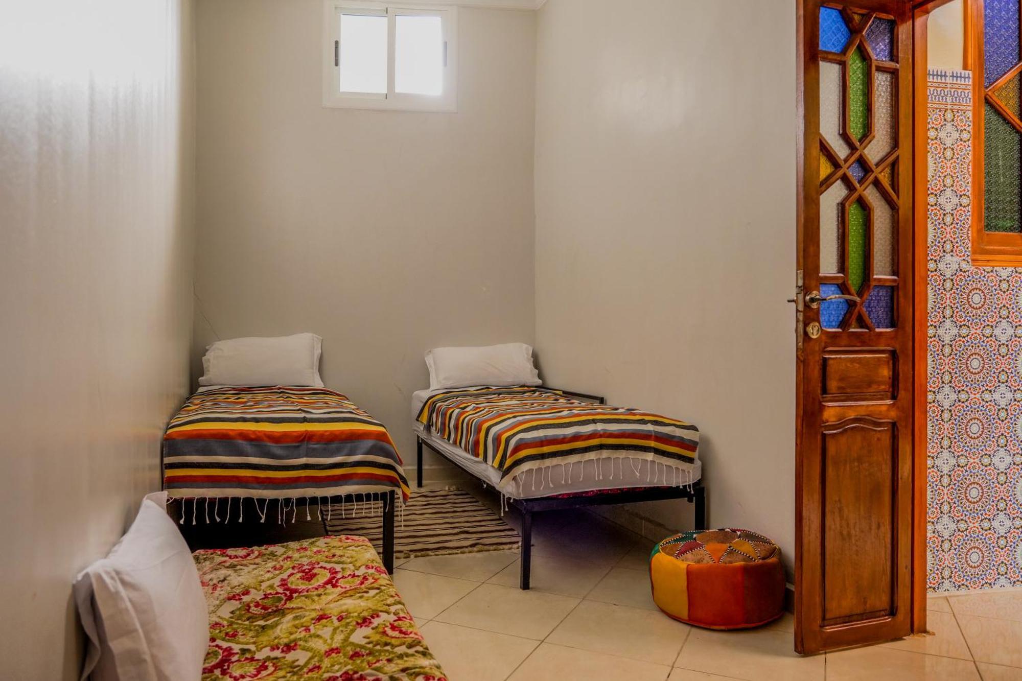 Yakout Hostel Tangier Exterior photo